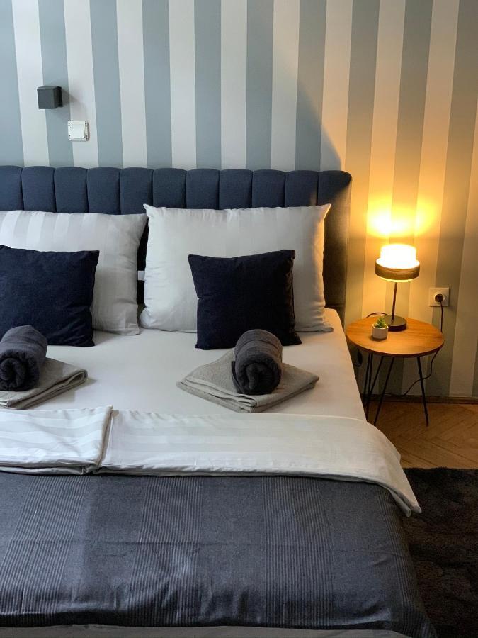 Hostel Sova Novi Sad Eksteriør bilde